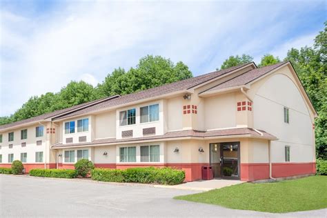 wyndham hotels cooperstown ny.